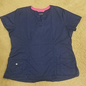 🛍GUC Beyond Scrubs navy scrub top XL